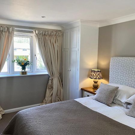 Beautifully Appointed One-Bedroom Cottage Shepreth Dış mekan fotoğraf